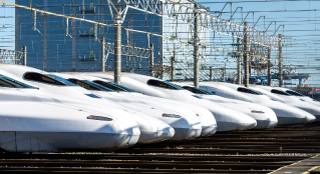 Power devises for high speed rail